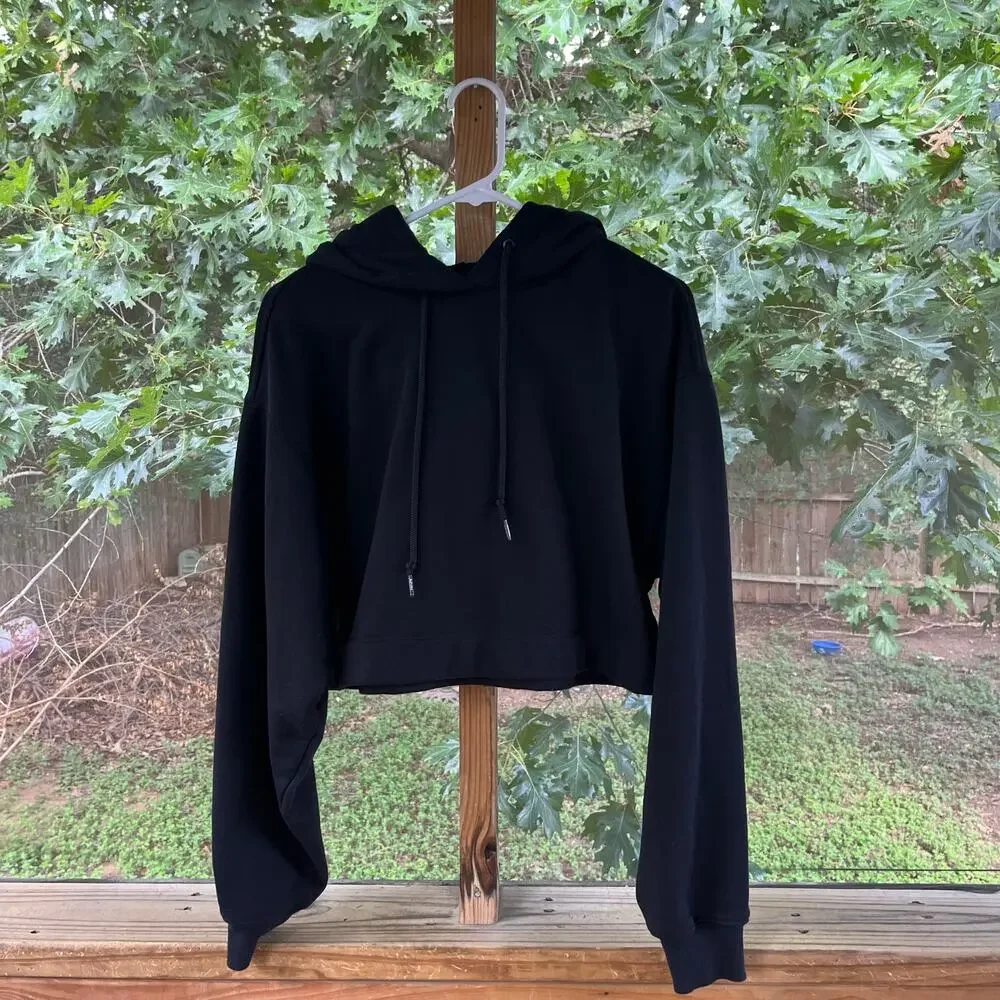 Alo Yoga Women's Black Cropped Long Sleeve Hoodie Size XS